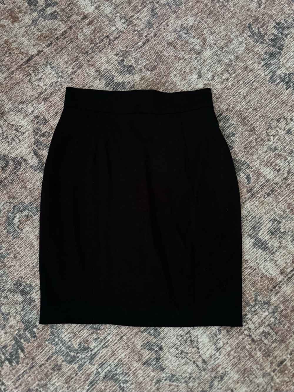 H&M Black Pencil Skirt - Sleek Office Staple